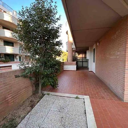 La Caduta Appartamento Tranquillo Con Patio E Piscina מראה חיצוני תמונה