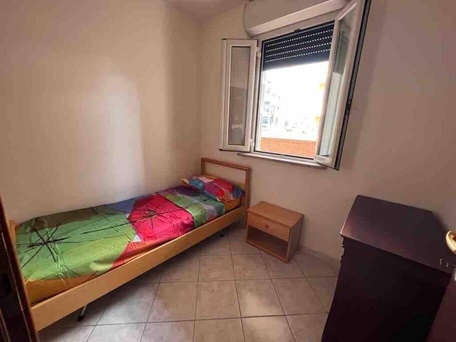 La Caduta Appartamento Tranquillo Con Patio E Piscina מראה חיצוני תמונה