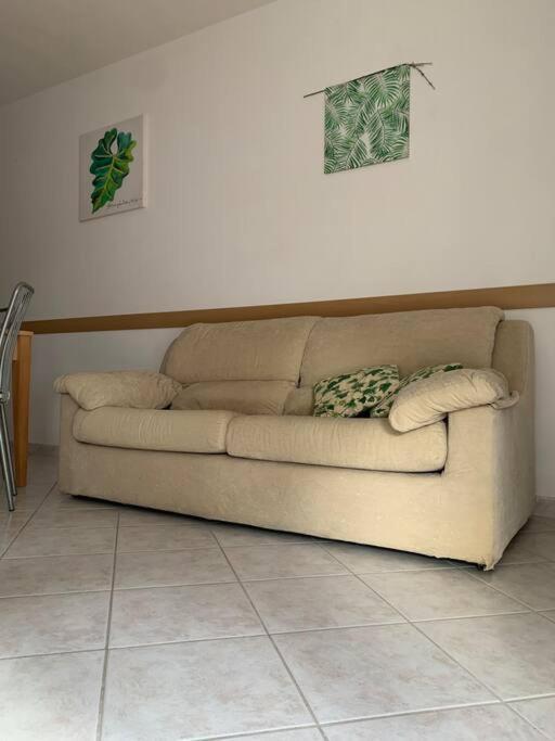 La Caduta Appartamento Tranquillo Con Patio E Piscina מראה חיצוני תמונה